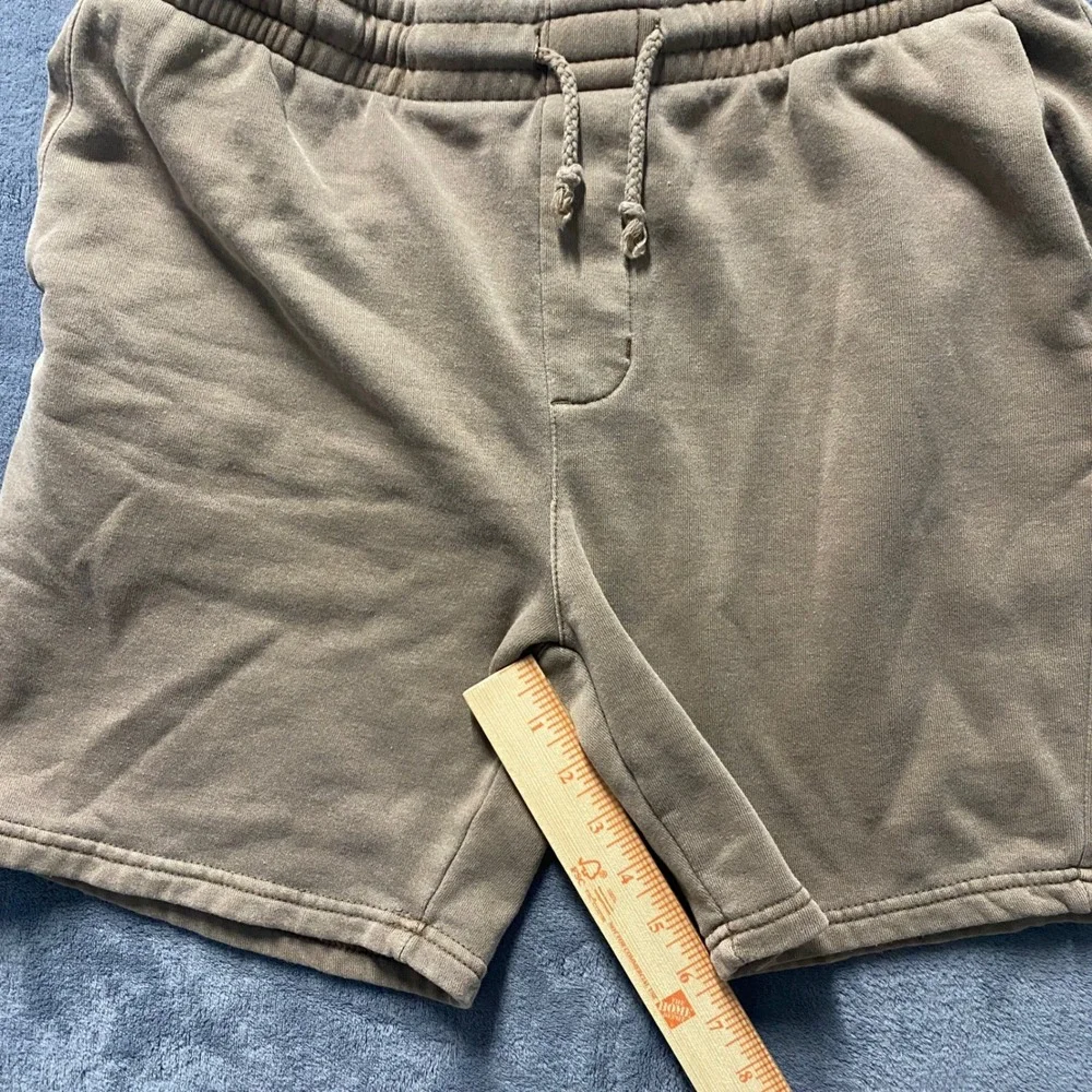 PacSun Mens Fleece Sweat Shorts Medium Tan Brown Drawstring Elastic Waist Casual